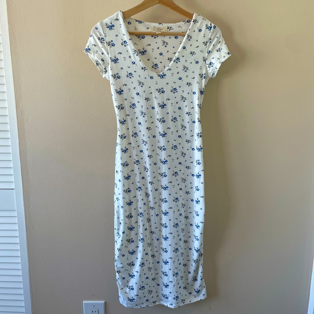 Jessica Simpson floral bodycon midi dress